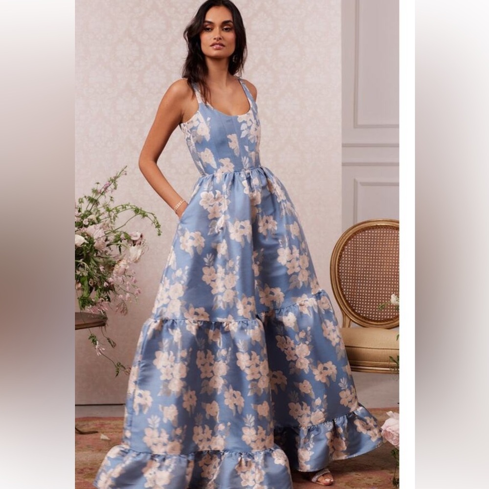 V. Chapman Blue and Cream Floral Attire